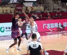 浙江男篮备战下一场，球员训练全力以赴的简单介绍